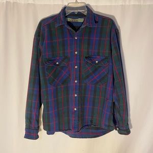 rugged raggedy flannel.